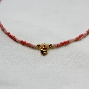 roze hartjes ketting