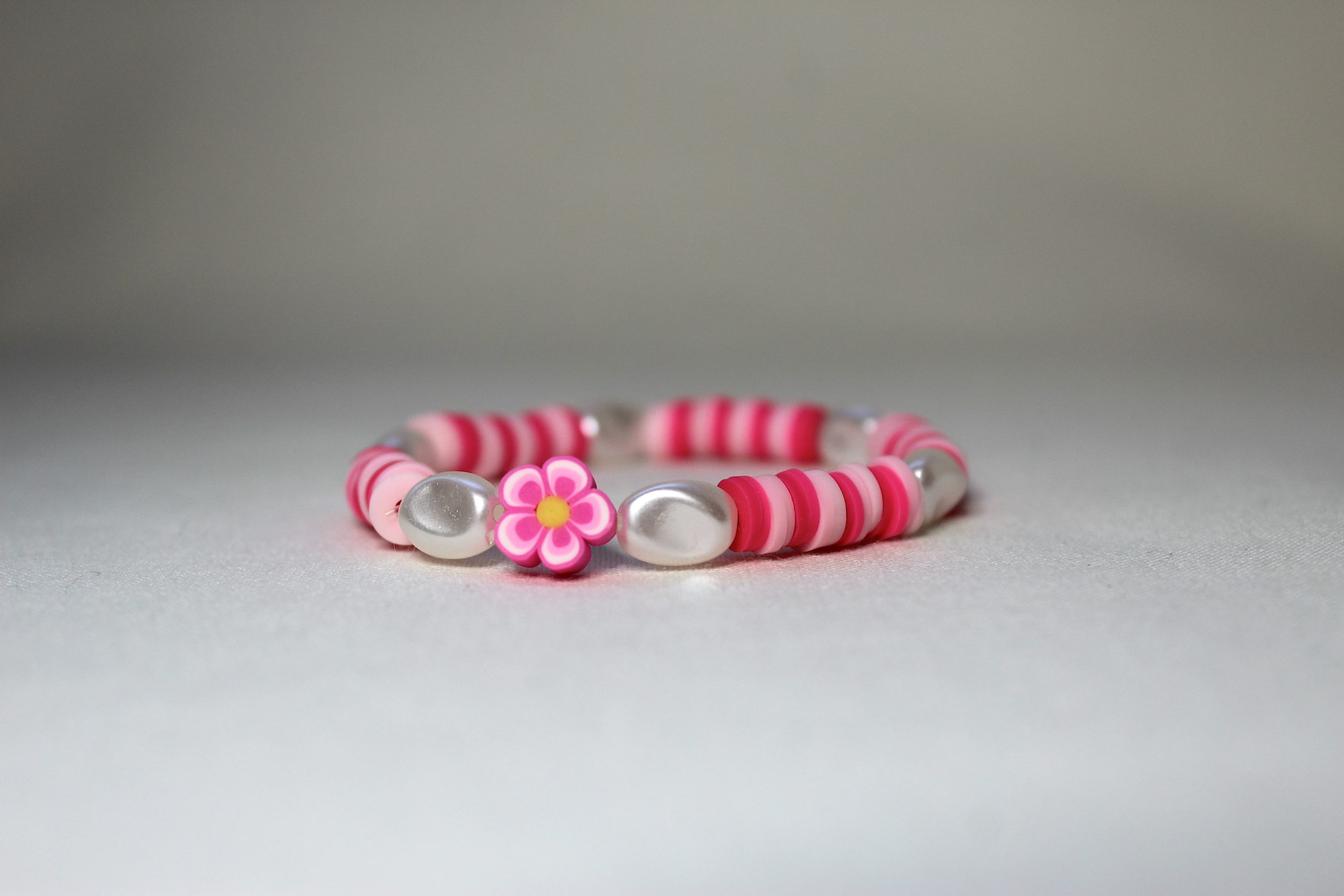 roze bloemen armband