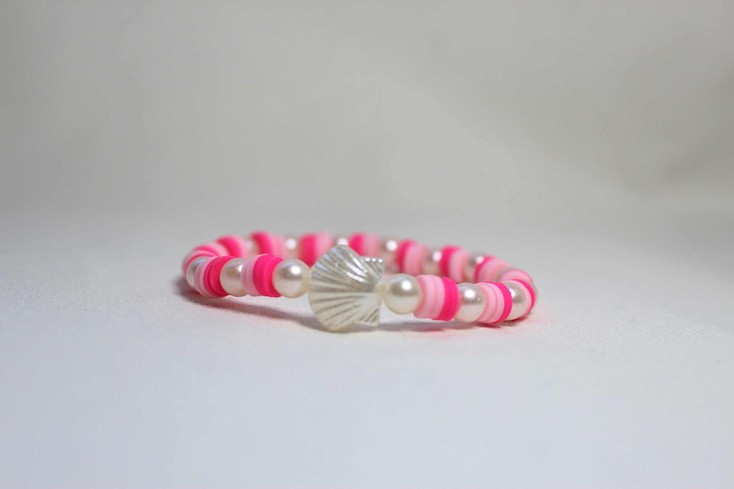 roze parel schelpen armband - Afbeelding 2